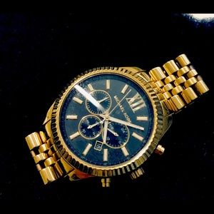 Michael Kors , man/ women watch, gold and block face